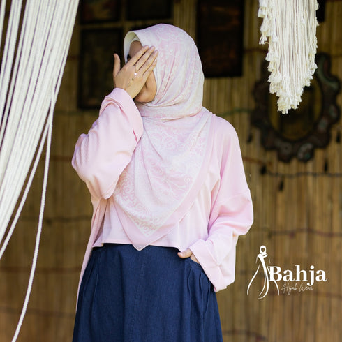 Bella Blouse